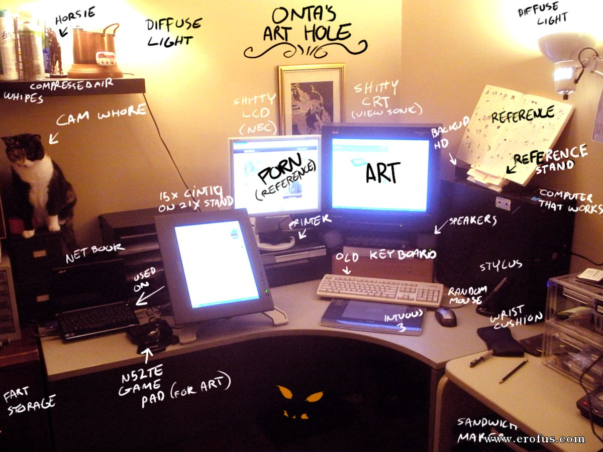 picture desk.png