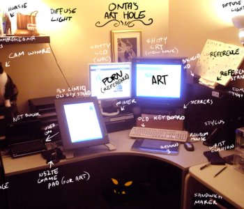 picture desk.jpg