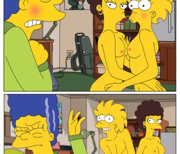 comic Marge and Lisa Simpsons go Lesbian